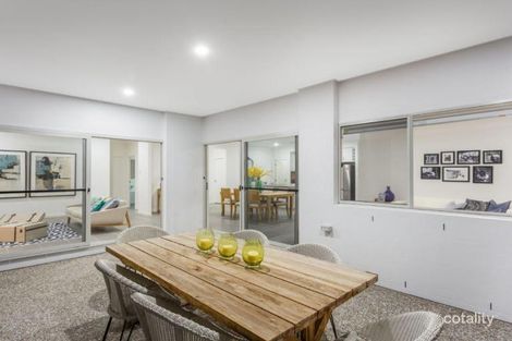 4/2 South Pine Rd, Everton Park, QLD 4053