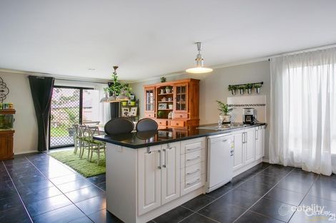 Property photo of 77 Hendersons Road Bittern VIC 3918