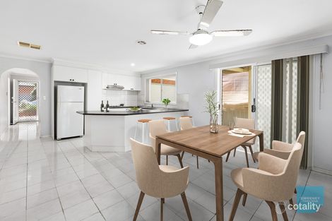 Property photo of 3 Maitland Place Caroline Springs VIC 3023