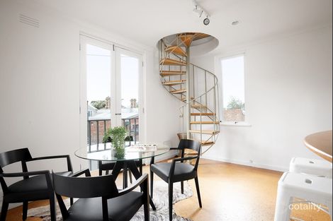 Property photo of 4/2-10 Earl Street Carlton North VIC 3054