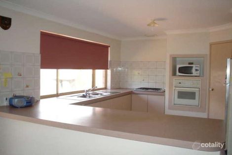 25 Mandilla Pde, Ballajura, WA 6066