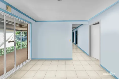 Property photo of 5 Loane Drive Edens Landing QLD 4207