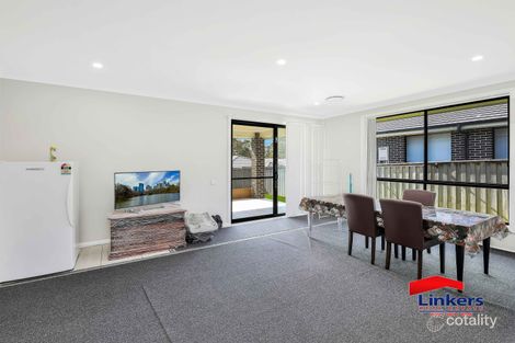 Property photo of 7 Cartwright Crescent Airds NSW 2560