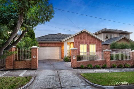 2a Oakham Ave, Burwood East, VIC 3151