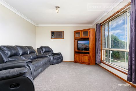 Property photo of 6 Eaton Street Ashmont NSW 2650