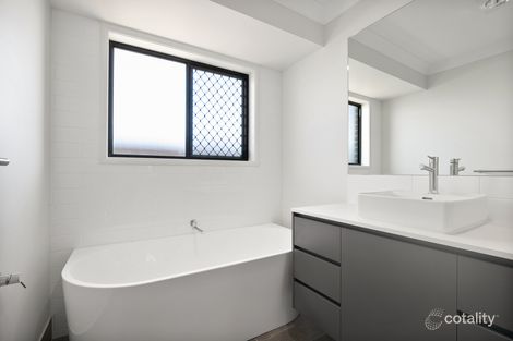 Property photo of 30 Canterbury Road Emerald QLD 4720