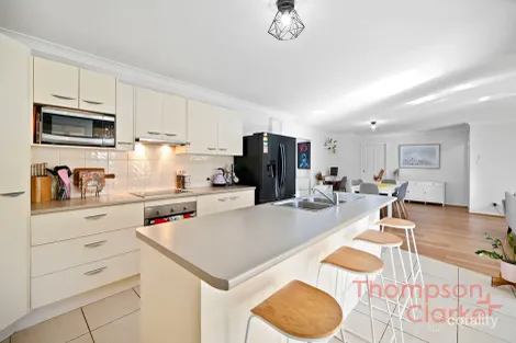 Property photo of 1/17 Fairview Place Cessnock NSW 2325