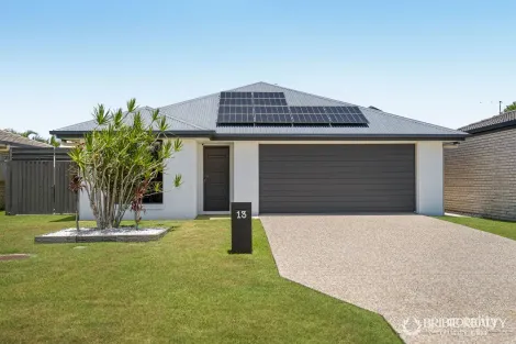 Property photo of 13 Grasstree Place Ningi QLD 4511