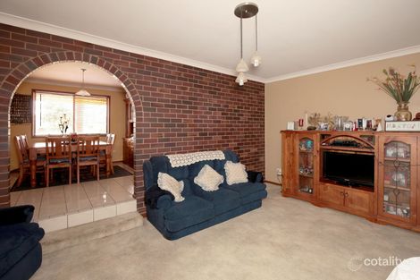 Property photo of 3 Patey Close Ashmont NSW 2650