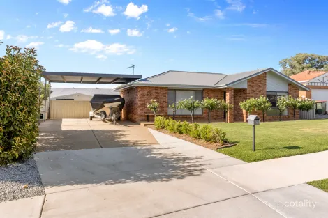 Property photo of 9 Avocet Drive Estella NSW 2650