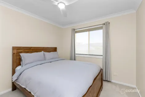 Property photo of 9 Avocet Drive Estella NSW 2650