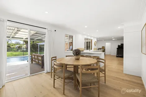 Property photo of 10 Maylen Court Highfields QLD 4352