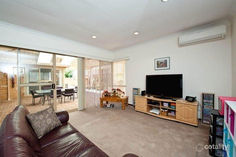 Property photo of 5 Knightsbridge Crescent Mullaloo WA 6027