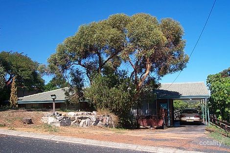 8 Tunnel Rd, Swan View, WA 6056