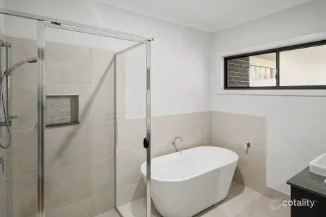 Property photo of 46 Pearl Circuit Valla NSW 2448