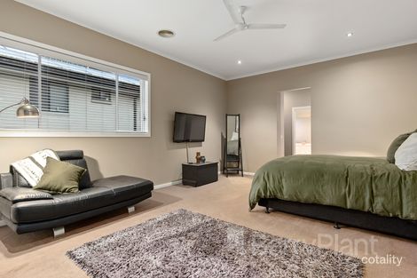 Property photo of 15 Eli Court Rowville VIC 3178