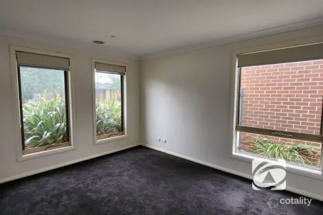 Property photo of 29 Springbrook Drive Clyde North VIC 3978