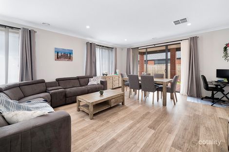 Property photo of 37 Cherokee Parade Clyde VIC 3978