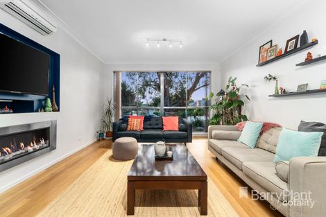Property photo of 8 Sainsbury Avenue Greensborough VIC 3088