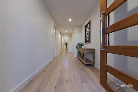 Property photo of 14A Carnoustie Grove Mornington VIC 3931