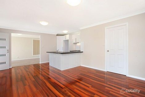 Property photo of 2/24 Queen Street Rutherford NSW 2320