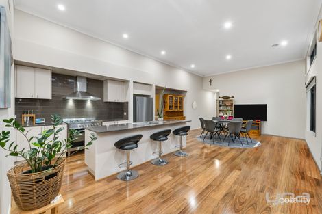 Property photo of 4 Solstice Drive Fraser Rise VIC 3336