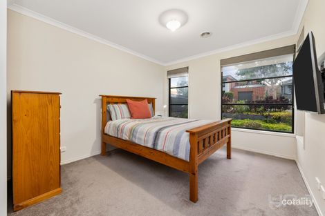 Property photo of 4 Solstice Drive Fraser Rise VIC 3336