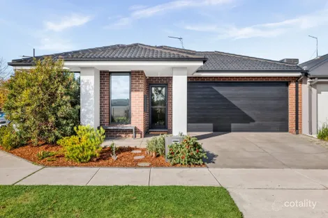 11 Madeira St, Armstrong Creek, VIC 3217