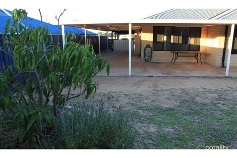 Property photo of 9 Bunya Green Byford WA 6122