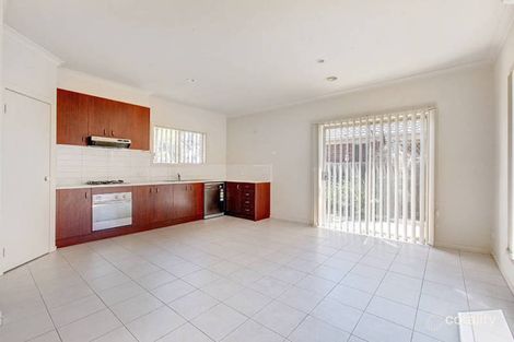 Property photo of 2/2-4 Rutman Close Werribee VIC 3030