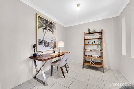 Property photo of 17 Wimbledon Circuit Carseldine QLD 4034