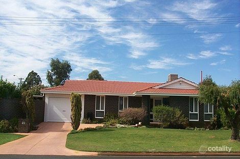 12 Elmsfield St, Belmont, WA 6104