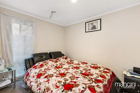 Property photo of 27 Lan Avenue Altona Meadows VIC 3028