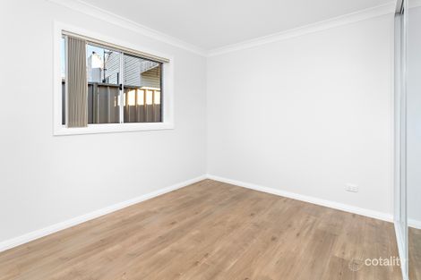 Property photo of 8 Barellan Avenue Dapto NSW 2530