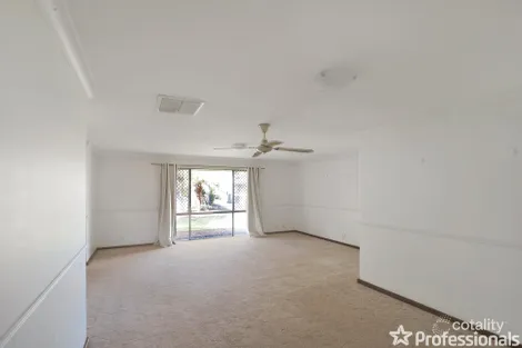 Property photo of 19 Bellanger Drive Beldon WA 6027