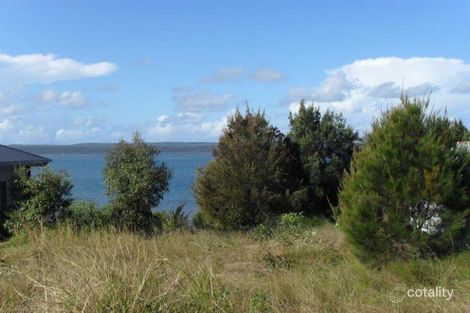 Property photo of 44 Koonwarra Parade Macleay Island QLD 4184
