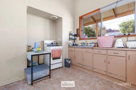 Property photo of 21 Farrell Street Ouyen VIC 3490