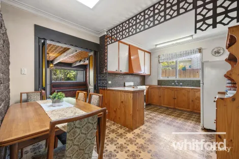 Property photo of 6 Ardlui Drive Newtown VIC 3220