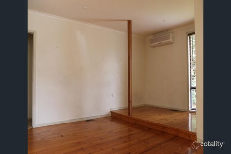 Property photo of 3 Joanne Avenue Chirnside Park VIC 3116