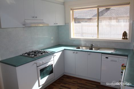 Property photo of 11 Finchley Park Crescent Tarneit VIC 3029