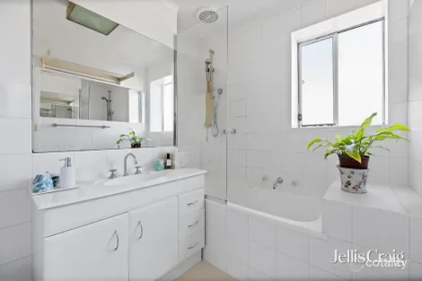 Property photo of 12/65 Melbourne Road Williamstown VIC 3016