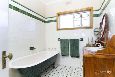 Property photo of 34 Habeda Avenue Horsley NSW 2530