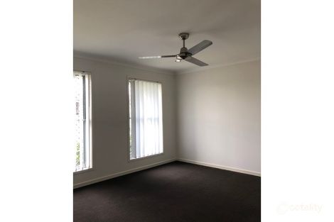 Property photo of 7 Bowerbird Street Deebing Heights QLD 4306