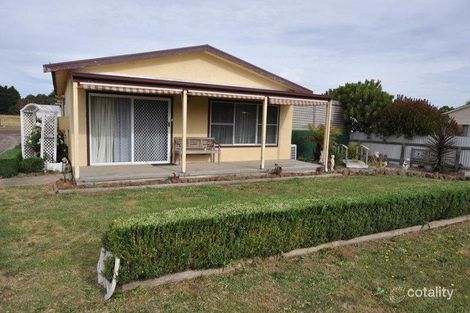 30 Cemetery Rd, Cobden, VIC 3266