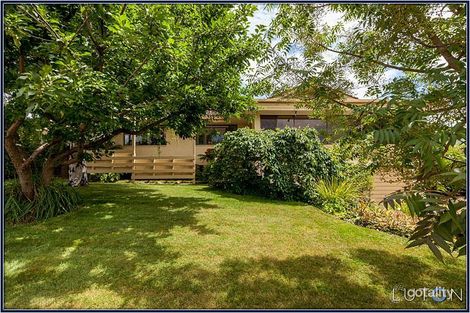 Property photo of 17 Birdwood Street Hughes ACT 2605