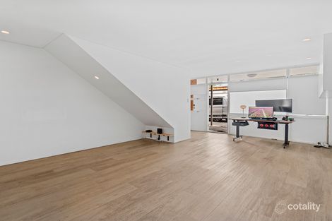 Property photo of 4/40 Arthur Street Mermaid Beach QLD 4218