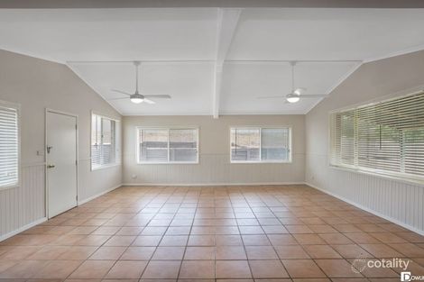 Property photo of 13 Tabor Close Rutherford NSW 2320