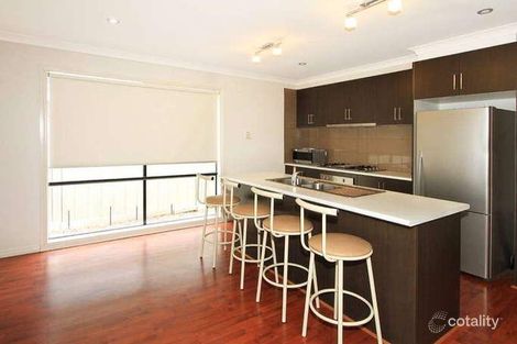 Property photo of 34 Burrora Way Craigieburn VIC 3064