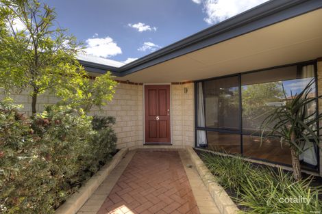 Property photo of 5 Gallagher Way Wattle Grove WA 6107