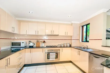 Property photo of 8/15-19 Hume Avenue Castle Hill NSW 2154